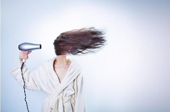 Gerçek Saç Peruk Bakımı Nasıl Yapılır?