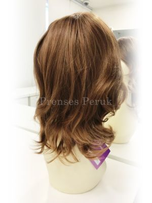 Canlı Karamel Katlı Omuz Boyunda Isıya Dayanıklı Sentetik Peruk