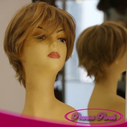 Karamel Işıltılı Kısa Sentetik Peruk 