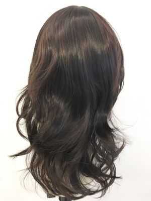 Koyu Kestane Hafif Işıltılı Doğal Model Peruk