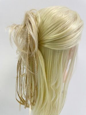 Örgülü Saç Lastikli Topuz Postiş Modeli