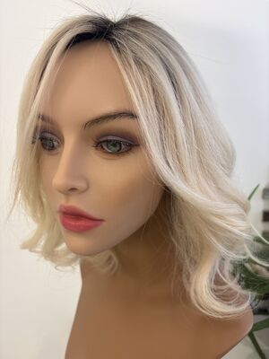 Platin Röfleli Deri Tepelikli Gerçek Saç Peruk