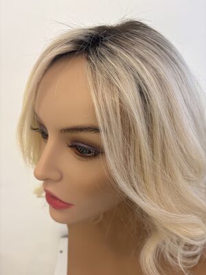 Platin Röfleli Deri Tepelikli Gerçek Saç Peruk