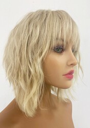 Platin Sarısı Katlı Kesim Gizli Tepelikli Gerçek Saç Peruk - Thumbnail