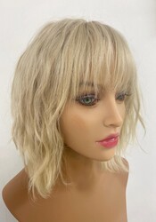 Platin Sarısı Katlı Kesim Gizli Tepelikli Gerçek Saç Peruk - Thumbnail