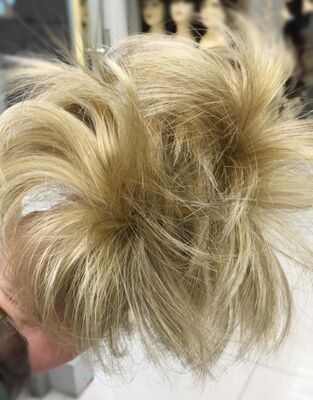 Sarı Röfleli Telli Modern Takma Topuz