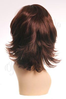 Sentetik Peruk Tepede Cilt Görünümlü