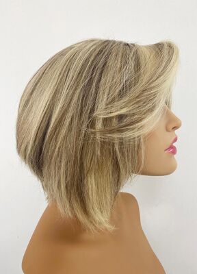 Yeni Koleksiyon Sarı Röfleli Kısa Katlı Gerçek Saç Peruk